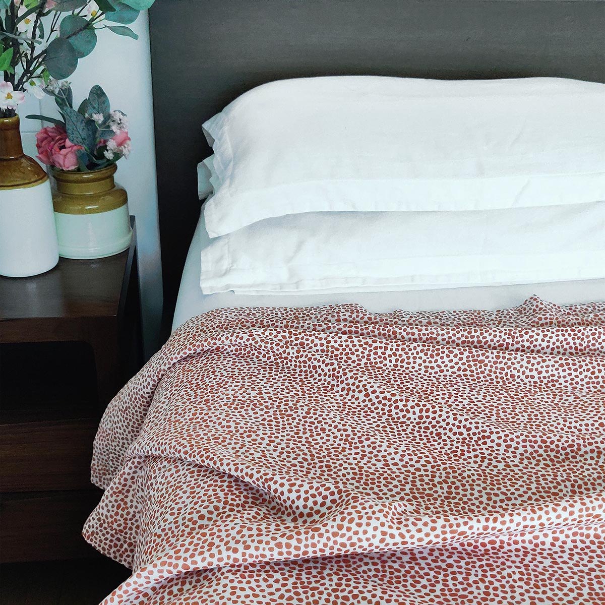 Modern Retro Rust Dot Print Three‑Layer Cotton Dohar Blanket