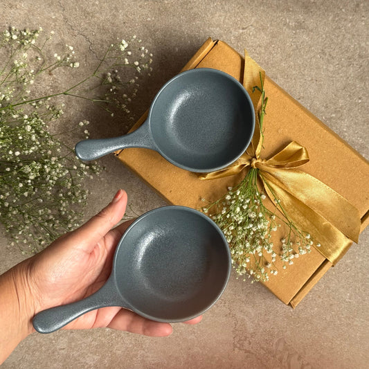 Pebble Stoneware Bowls Gift Set – Two Matte Olive & White