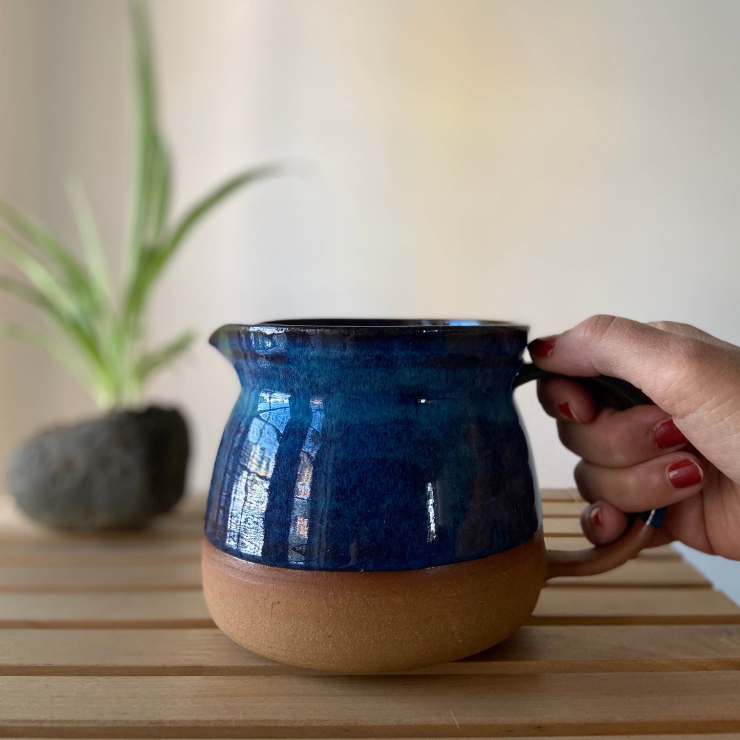 Cerulean Glass Carafe 700ml – Elegant Water & Juice Jug
