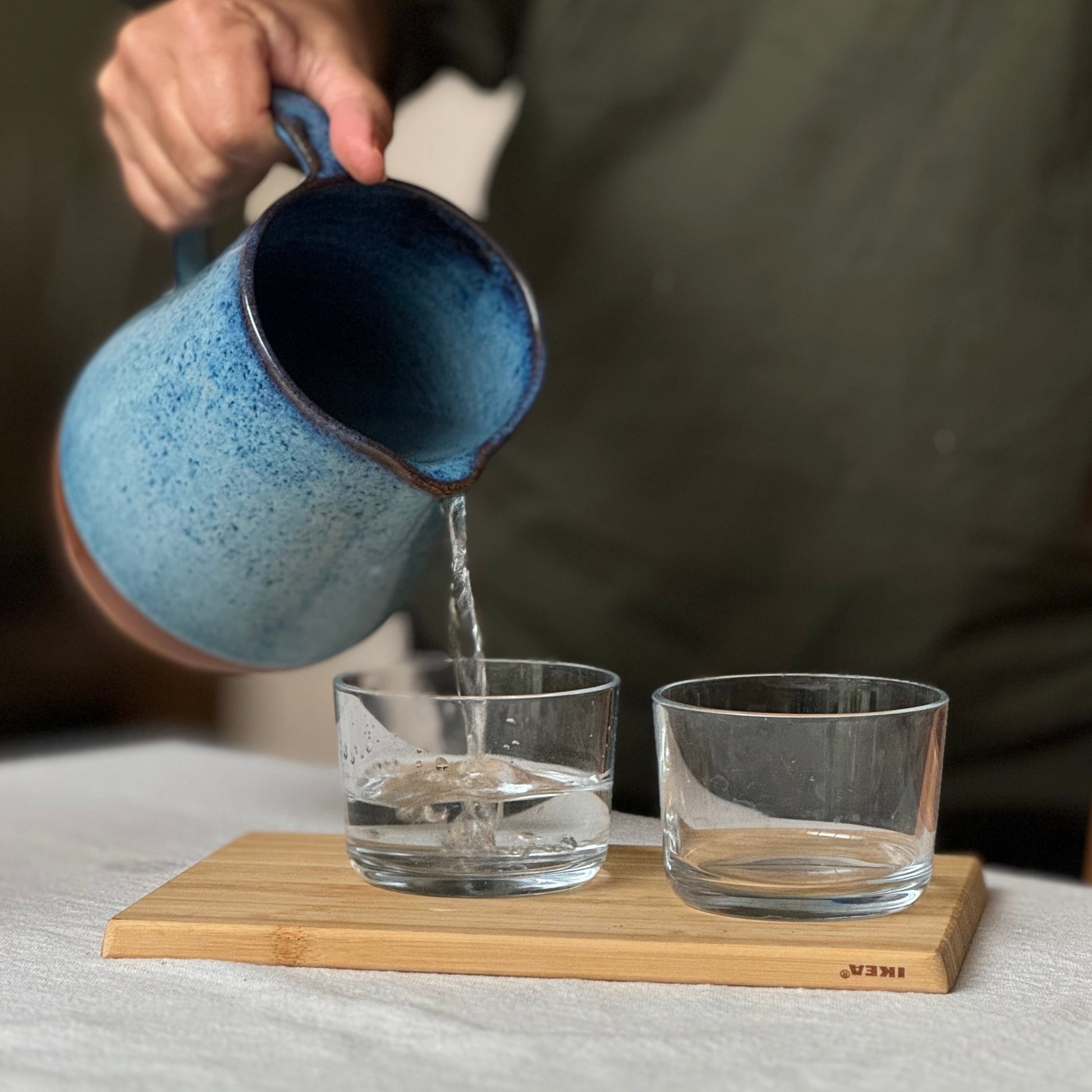 Cascade Handcrafted Ceramic Carafe – Elegant 1000ml Vessel