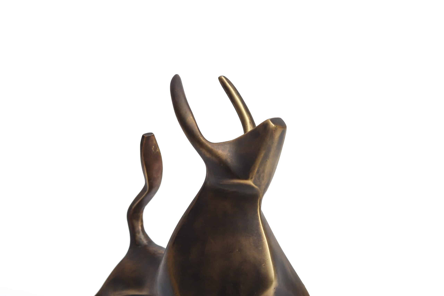 Handcrafted Brass Bull Sculpture – Luxury Gold Finish Décor