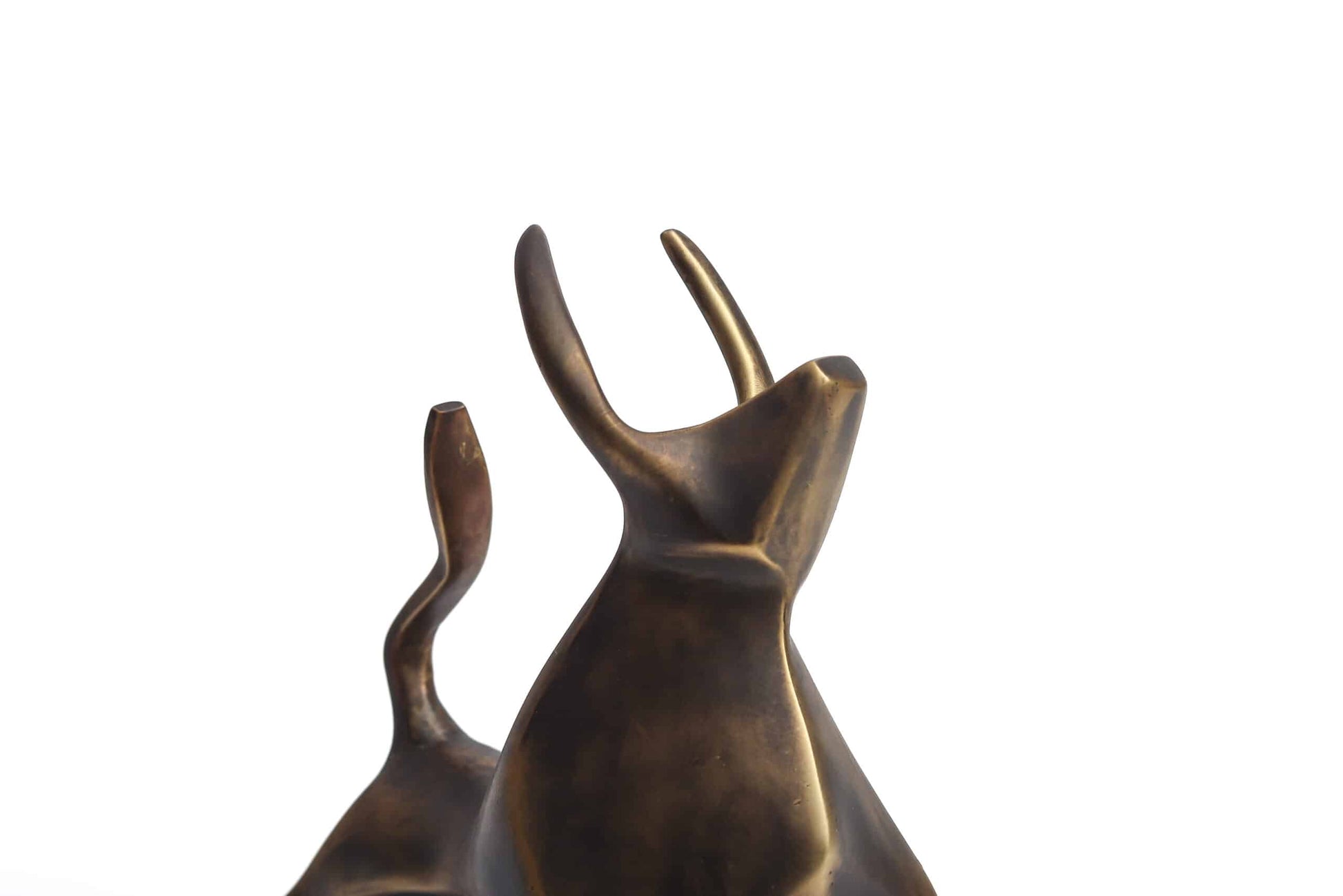 Handcrafted Brass Bull Sculpture – Luxury Gold Finish Décor