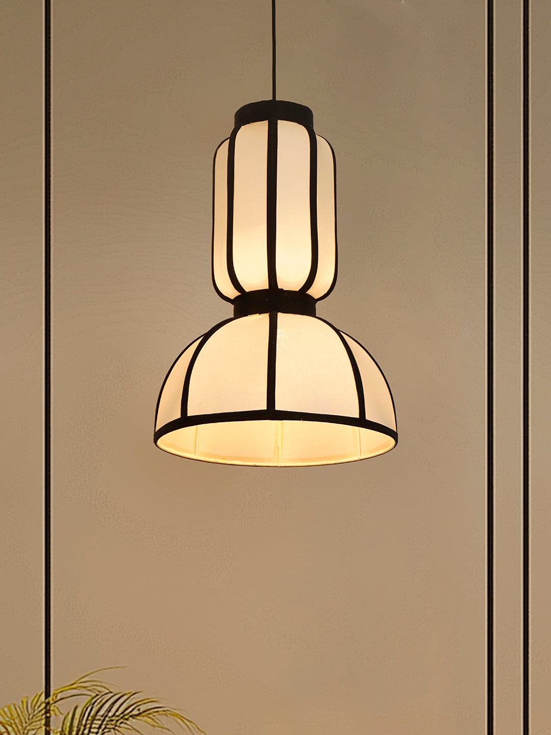 White Fabric 1-Light Capsule Pendant – 45.7 cm