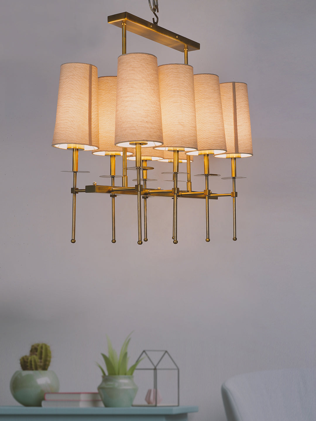 Brass Antique Mild Steel 8-Light Chandelier – 73.7 cm