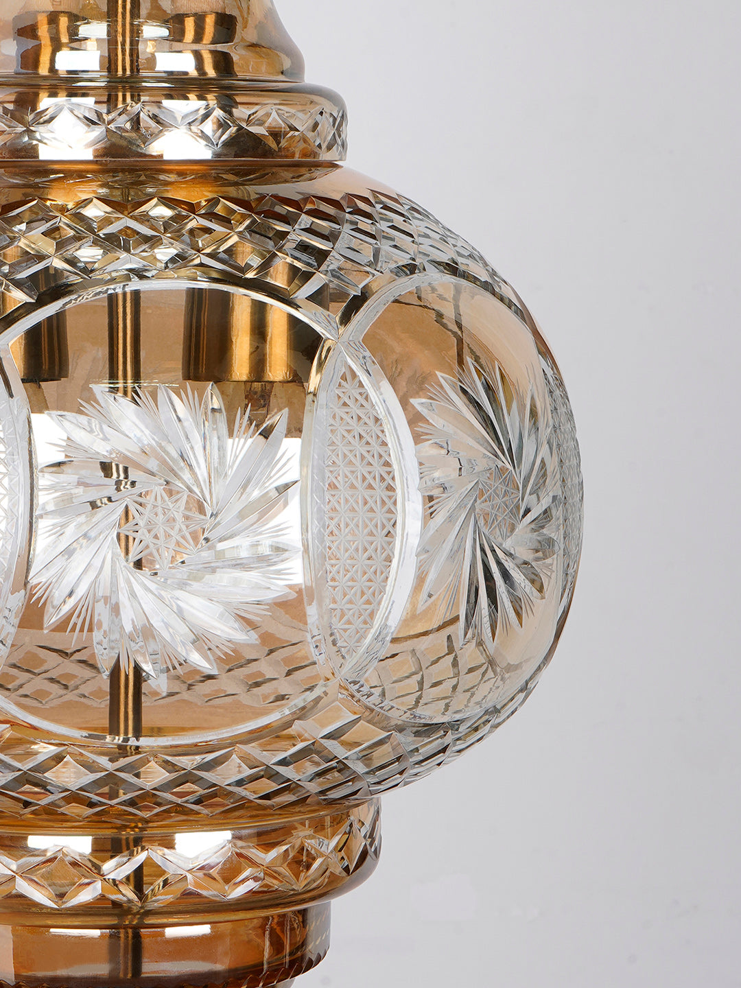 Golden Luster Hand-Cut Glass 1-Light Pendant Light – 30.5 cm