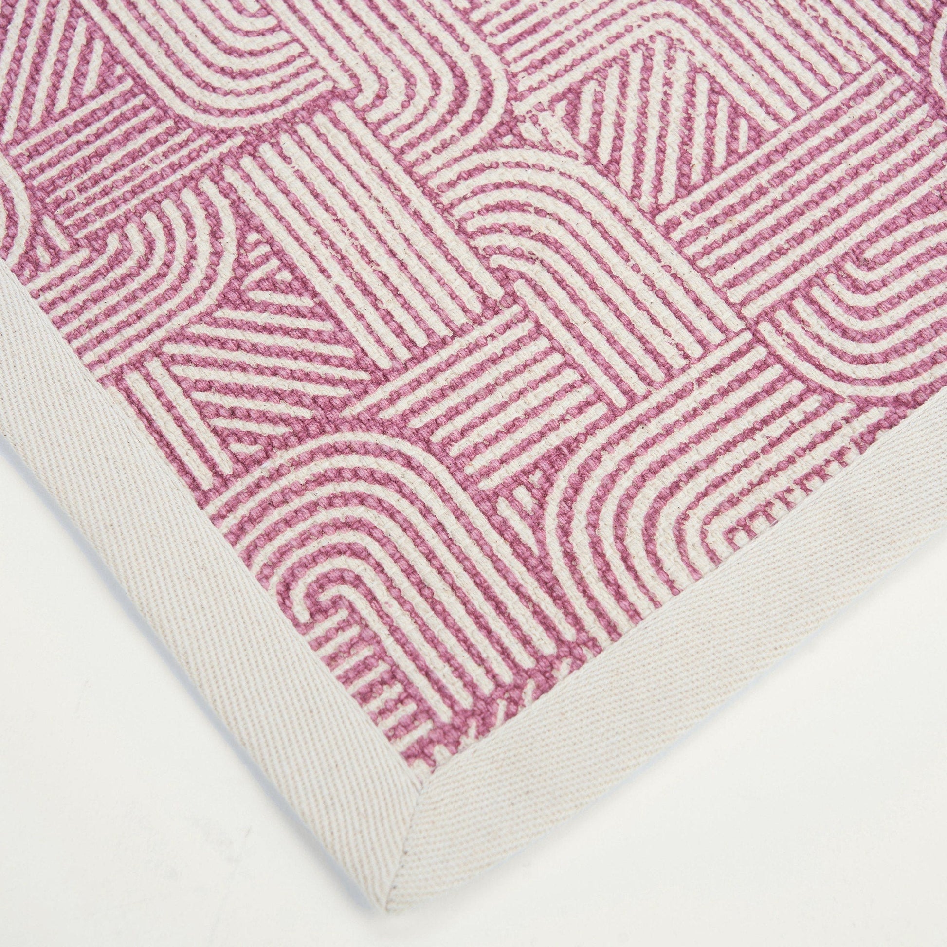 Modern Retro Blush Cotton Rug with Curved Stripe Design
