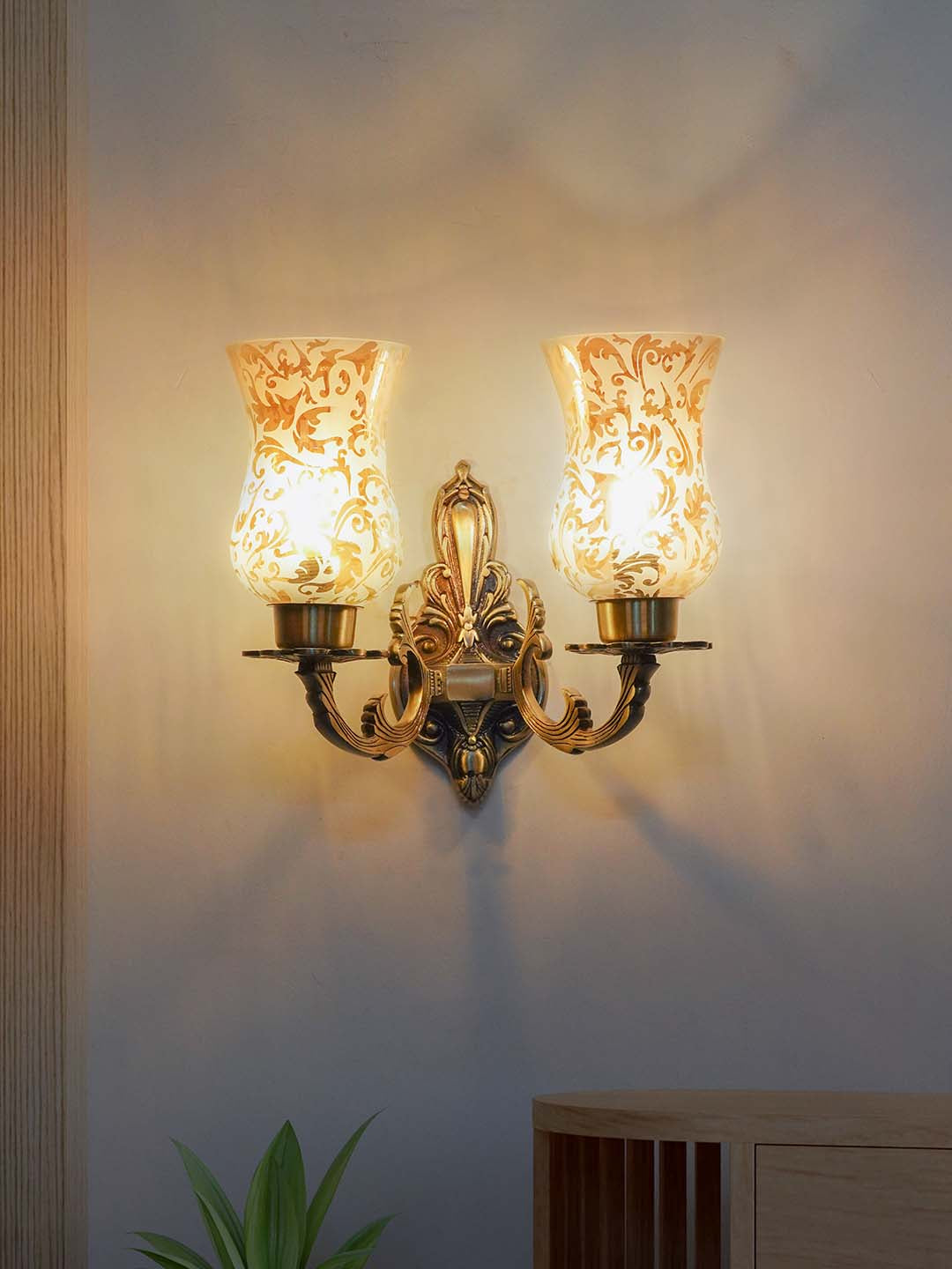 Brass Antique Glass Aluminium 2-Light Wall Sconce – 33 cm