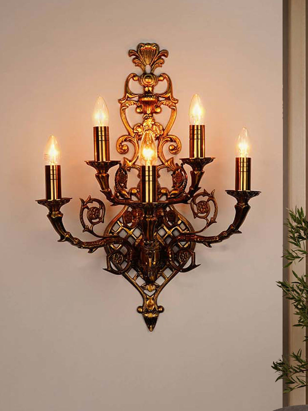 Brass Antique Aluminium 5-Light Wall Sconce – 63.5 cm