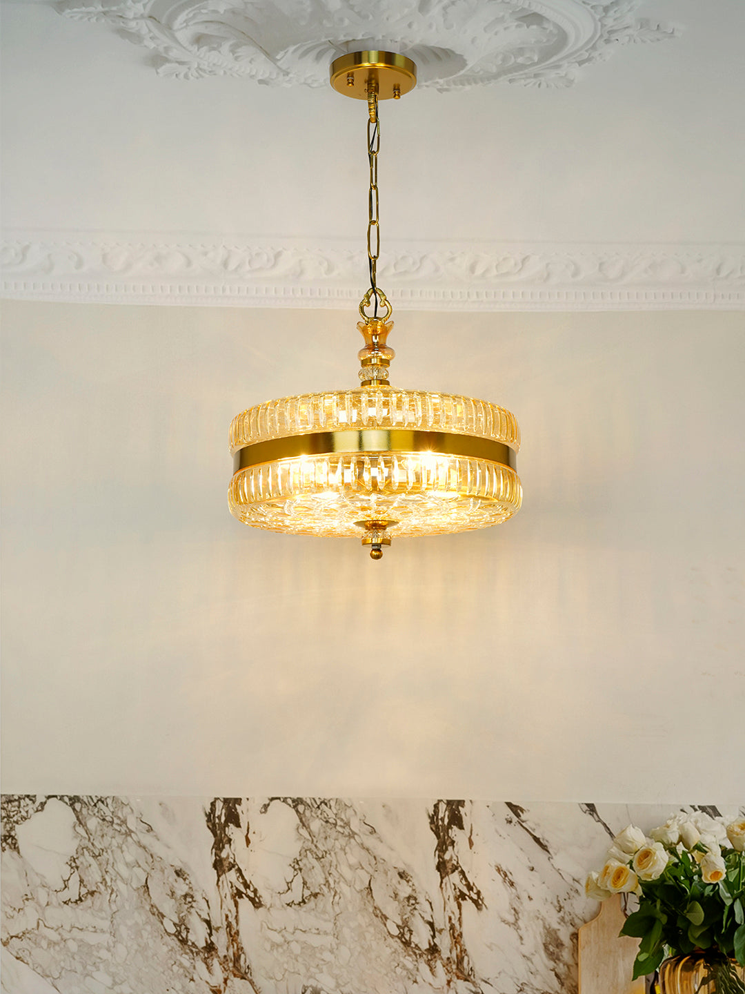 Gold Hand-Cut Glass 4-Light Pendant Light – 40.6 cm