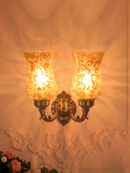 Brass Antique Glass Brass 2-Light Wall Sconce – 27.9 cm