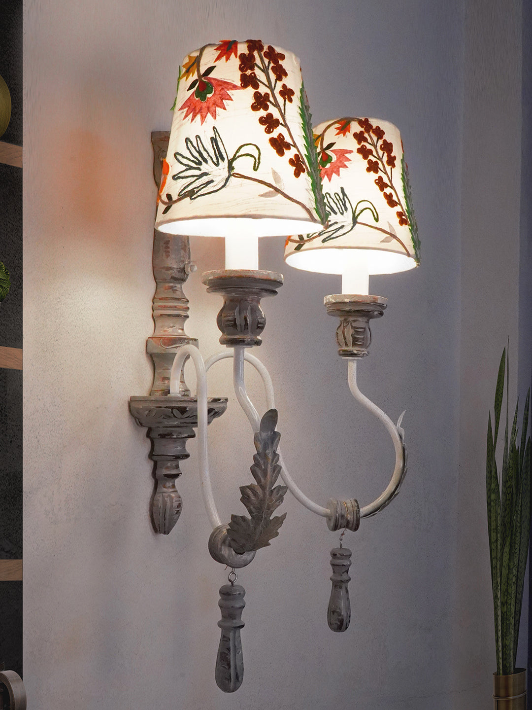 Distressed Grey Fabric Wood 2-Light Wall Sconce – 55.9 cm