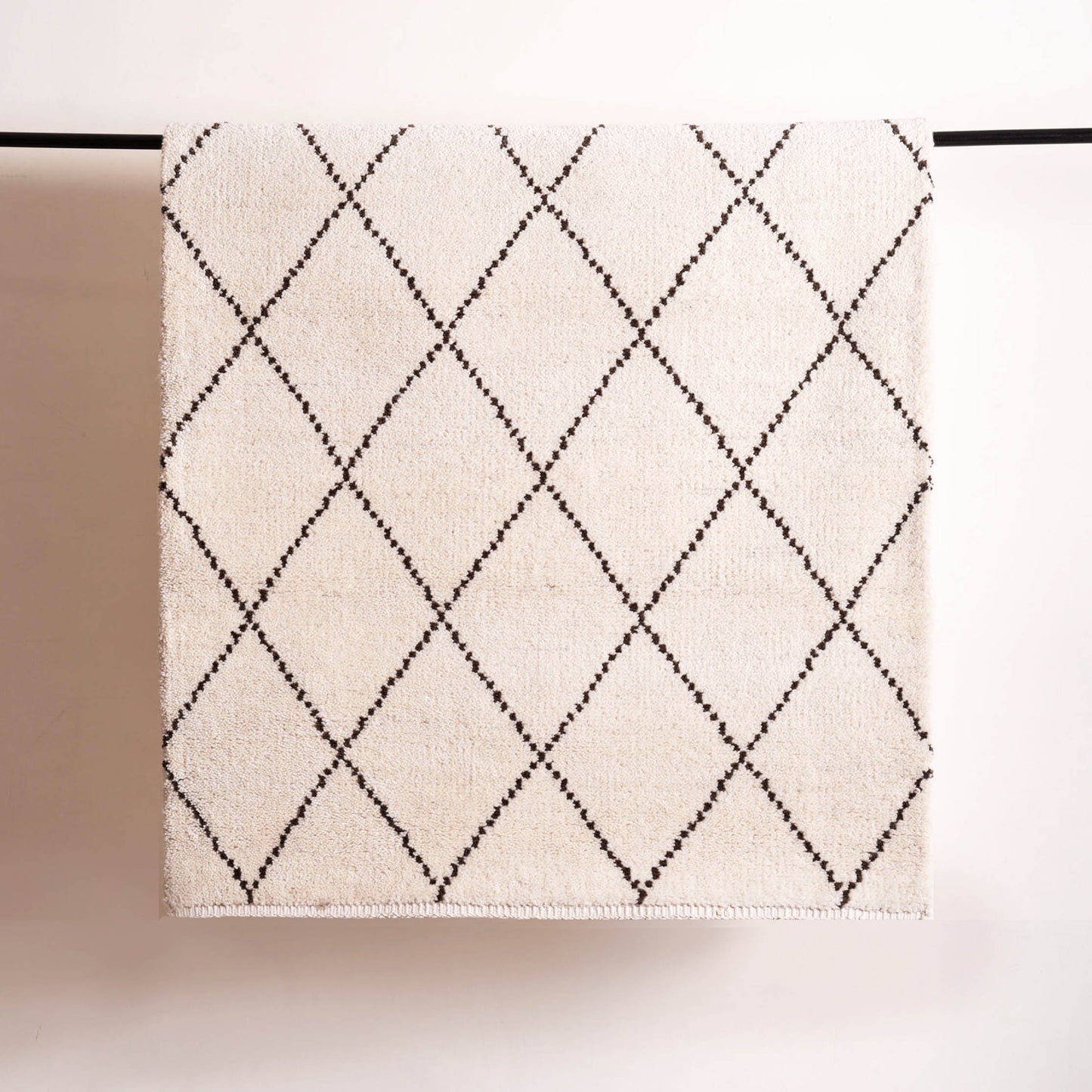 Hand Tufted Moroccan Wool Rug White Black 36×60 & 48×72