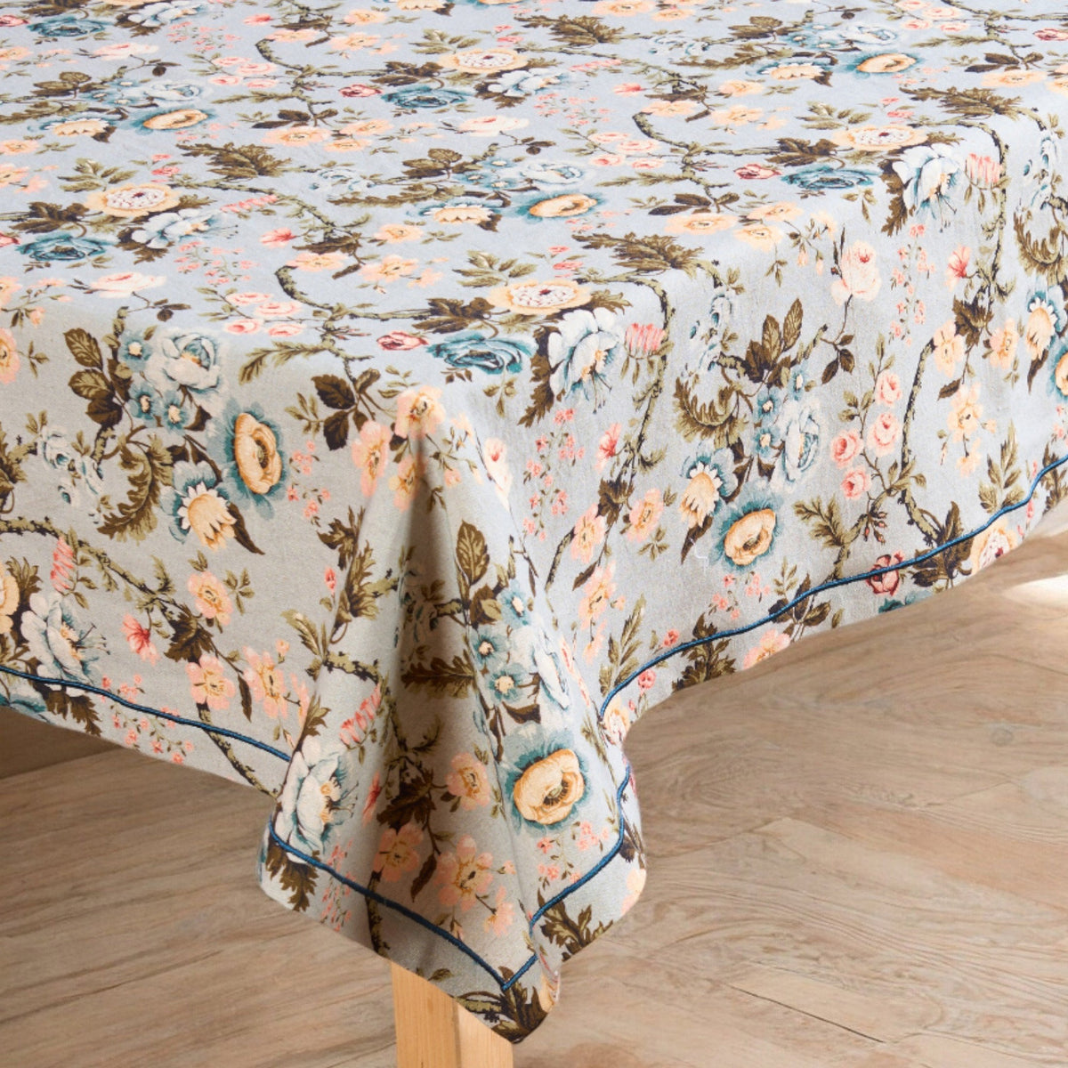 Amour Duck Egg Linen Tablecloth | Vintage Rose Print | 3 Sizes incl. Round
