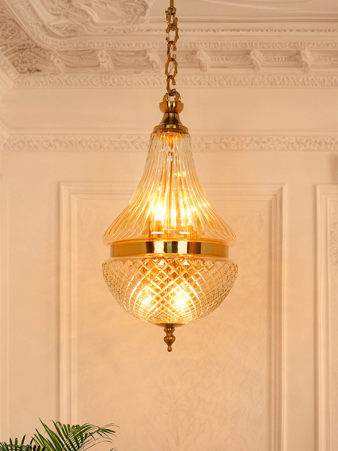 Golden Luster Cut Glass 6-Light Pendant Light – 34.3 cm