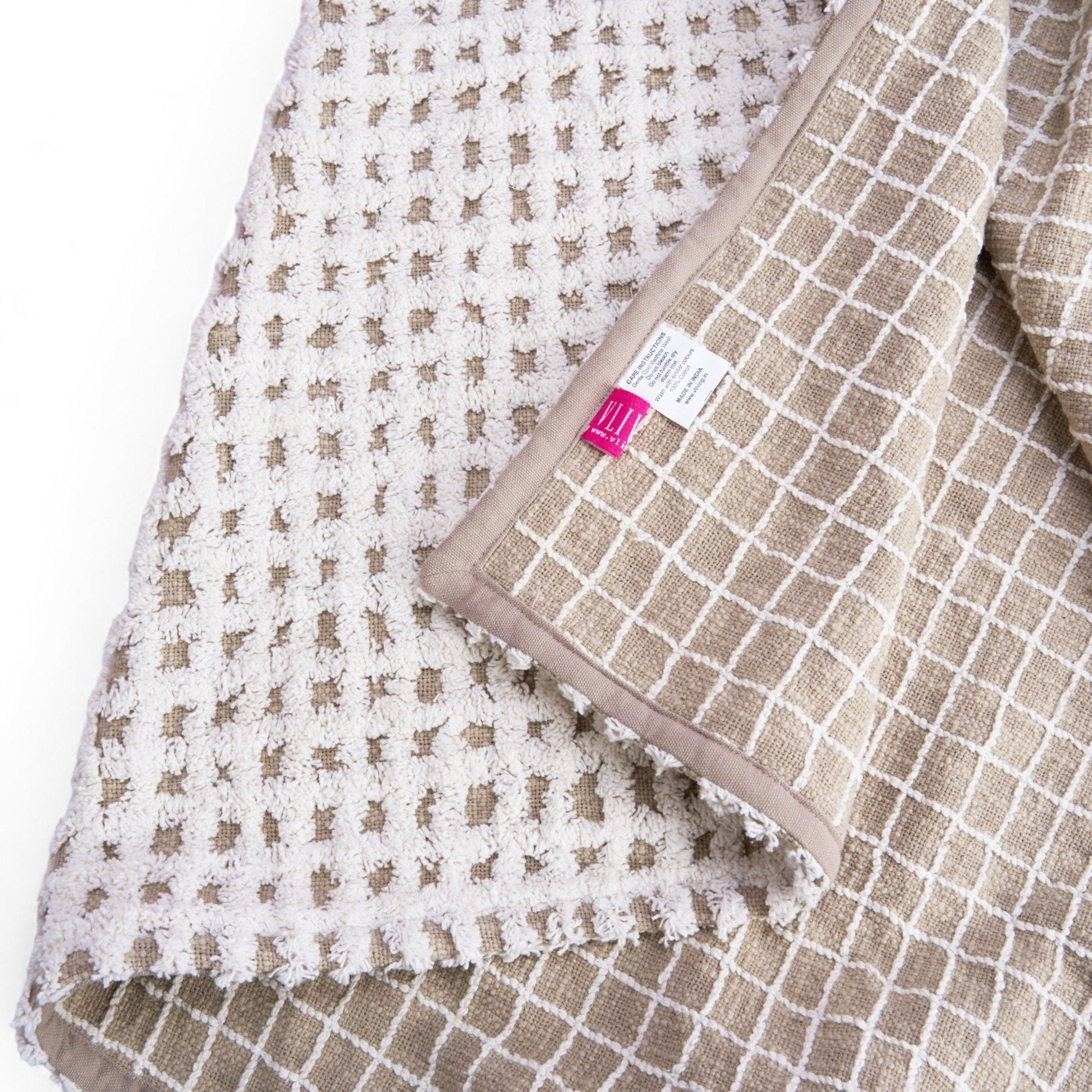 ZULU Handwoven Cotton Tufted Throw Blanket – Check Pattern, 50×60 inches
