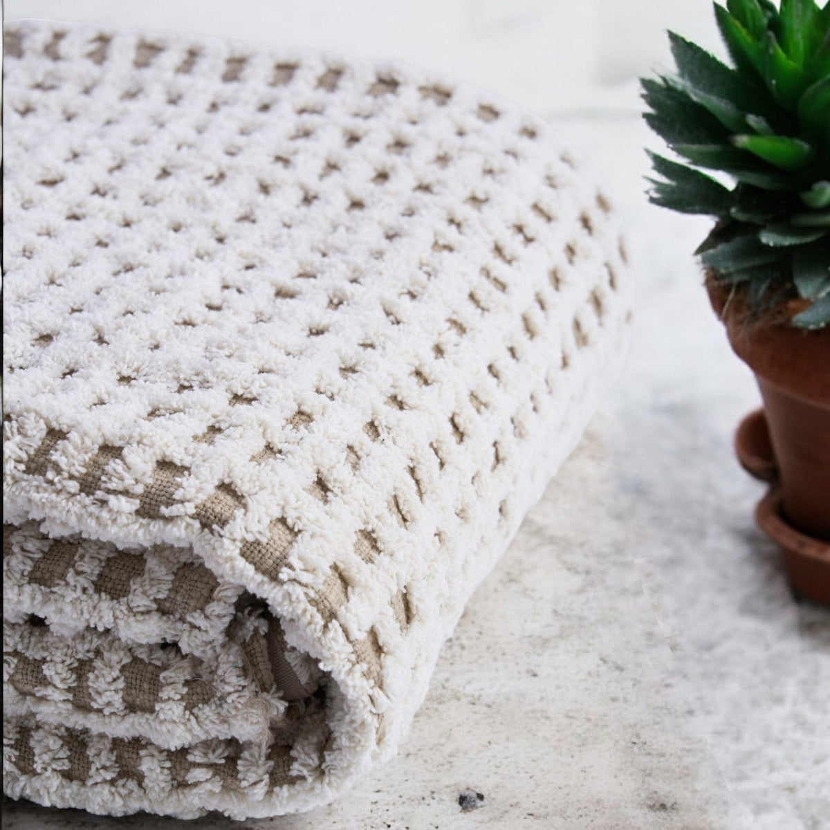 Zulu Cotton Tufted Throw Blanket | Check Pattern | 100% Slub Cotton | Handmade