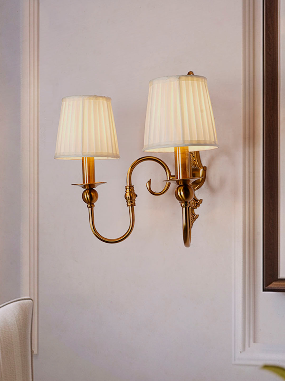 Brass Antique Fabric Mild Steel 2-Light Wall Sconce – 41.9 cm