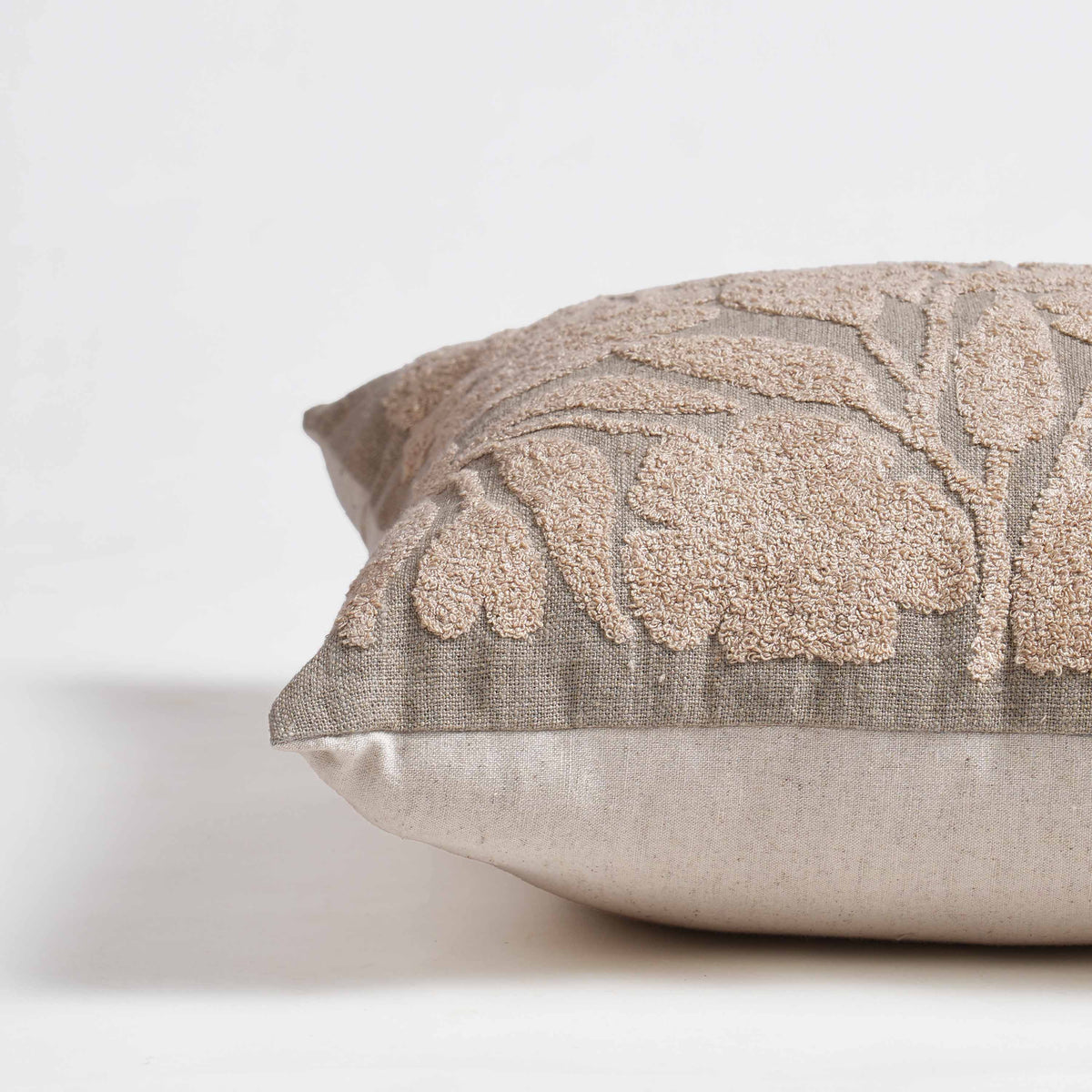 PURE ELEMENTS - Pure Linen Pillow Cover with Scandinavian Floral Aari Embroidery – 18x18