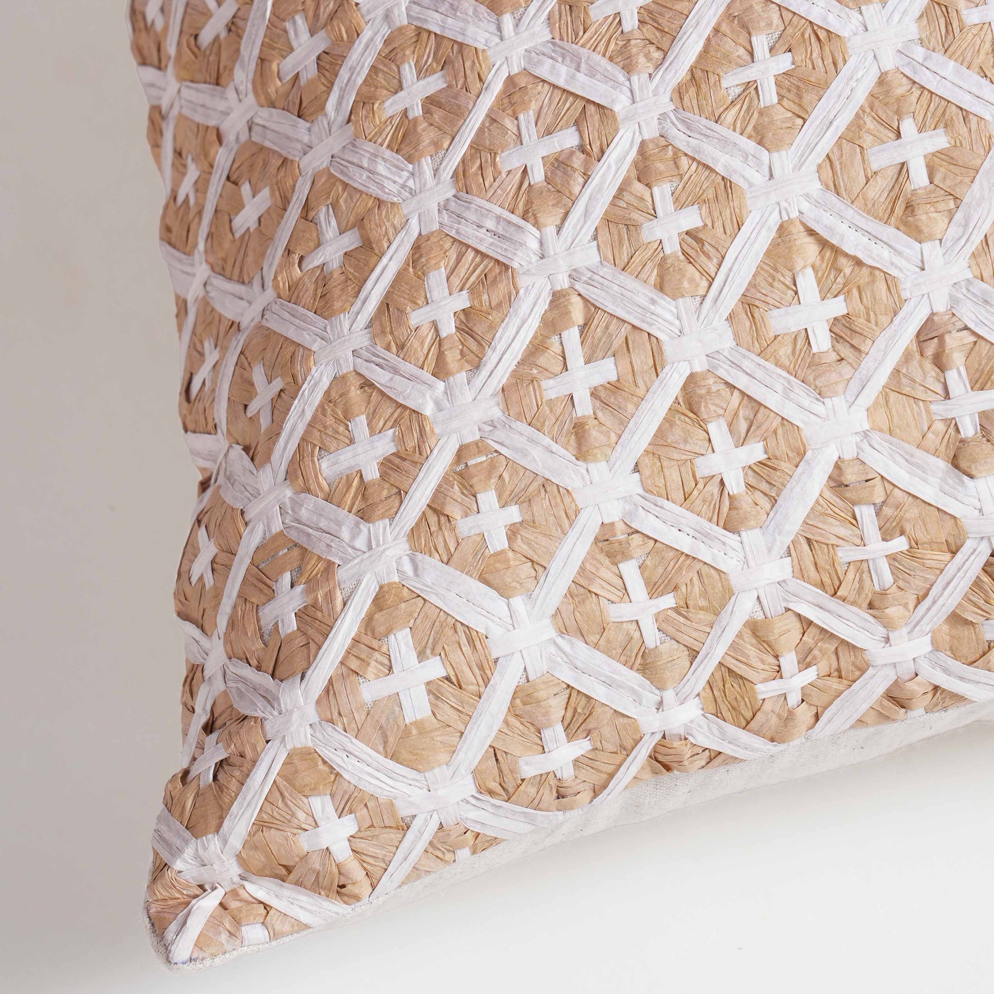 Pure Elements Hand-Interlaced Faux Raffia Pillow Cover 18x18
