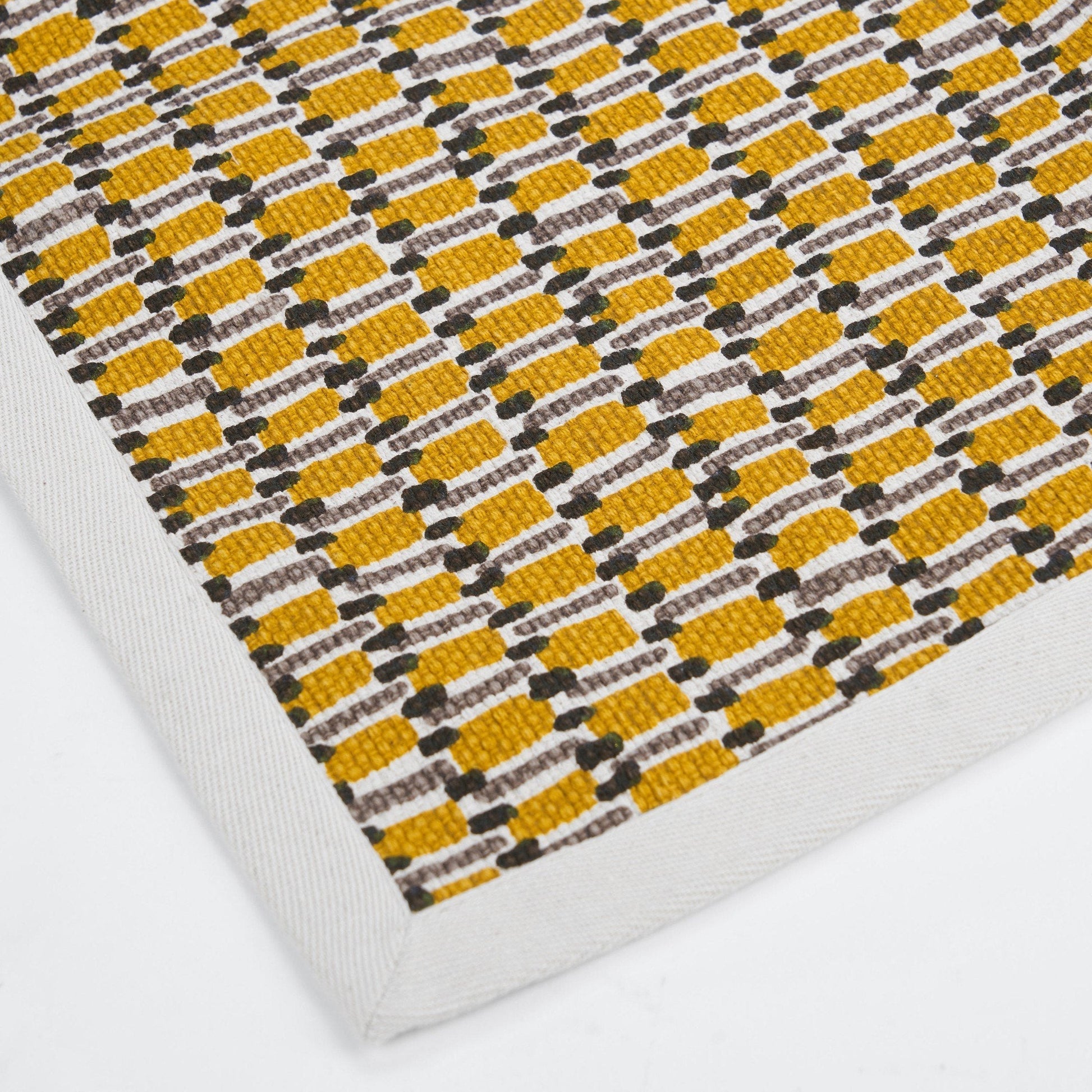 Mustard Weave Texture Handwoven Cotton Rug for Modern Retro Décor