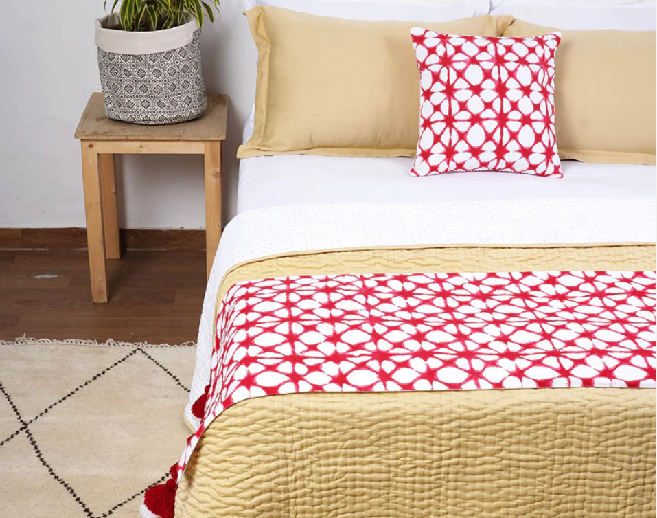 Red printed cotton Bed runner set - King / Queen / Twin Size Bed Runner with Tassel and coordinated Decorative Throw Pillow Cover