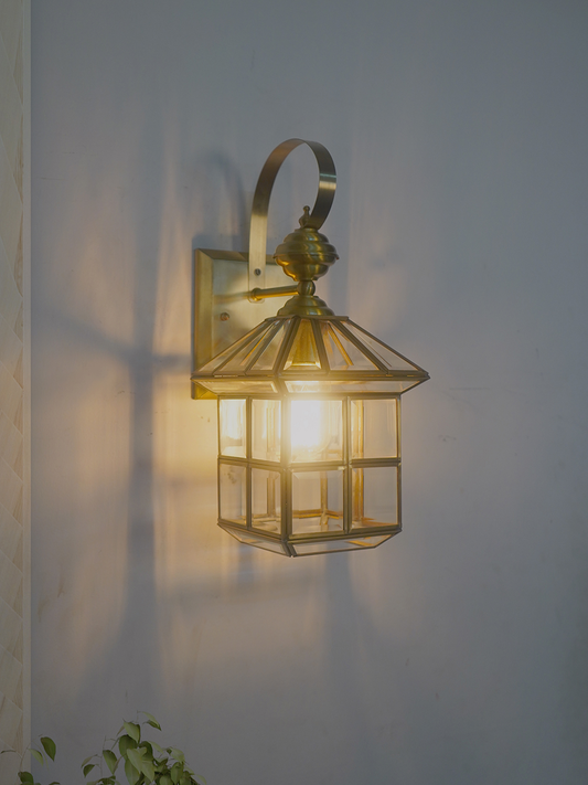 Elegant Regal Beveled Glass Hut Brass Wall Lantern Sconce Lighting Fixture