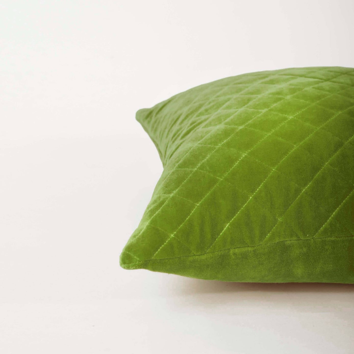 Lush Green Quilted Velvet Pillow Cover – Soft Decorative Throw