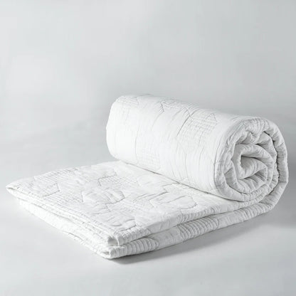 SHWET - White cotton quilted bedspread with hexagon pattern, Sizes available