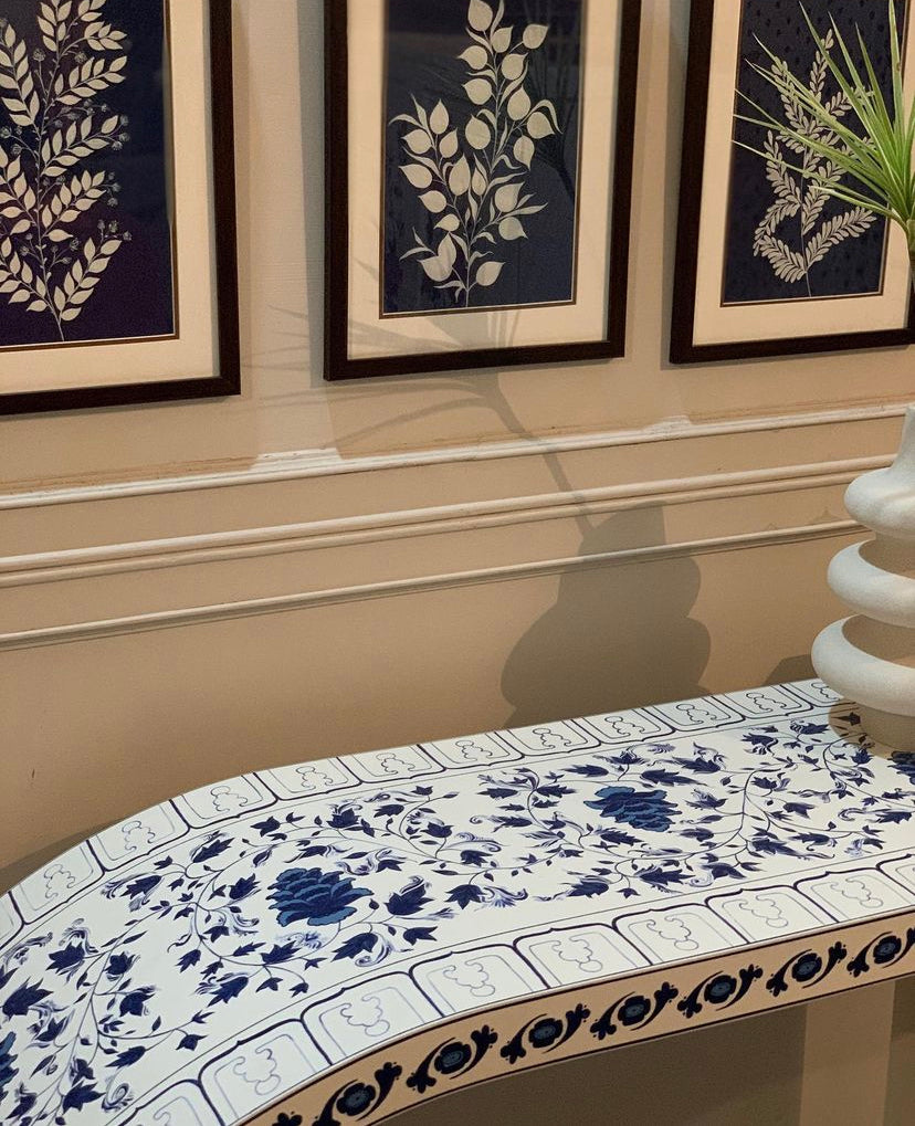 Qinghua modern entryway console