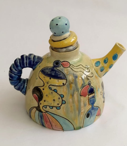 The Crazy Teapot