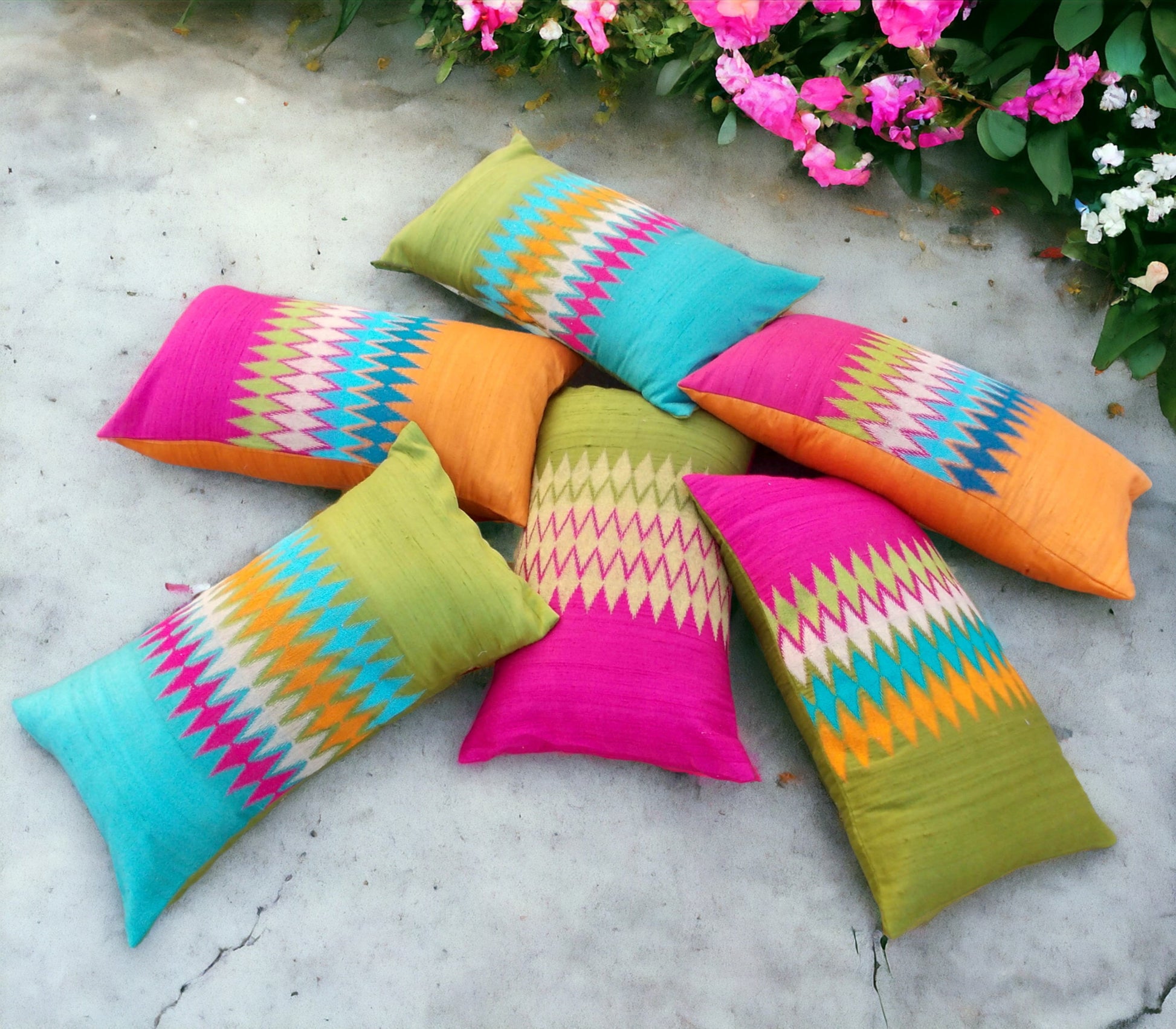 Vliving Silk Ikat Pillow Cover – Blue Green Multicolour Embroidery