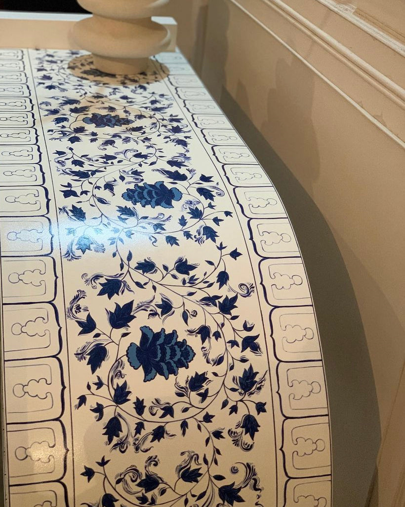 Qinghua modern entryway console