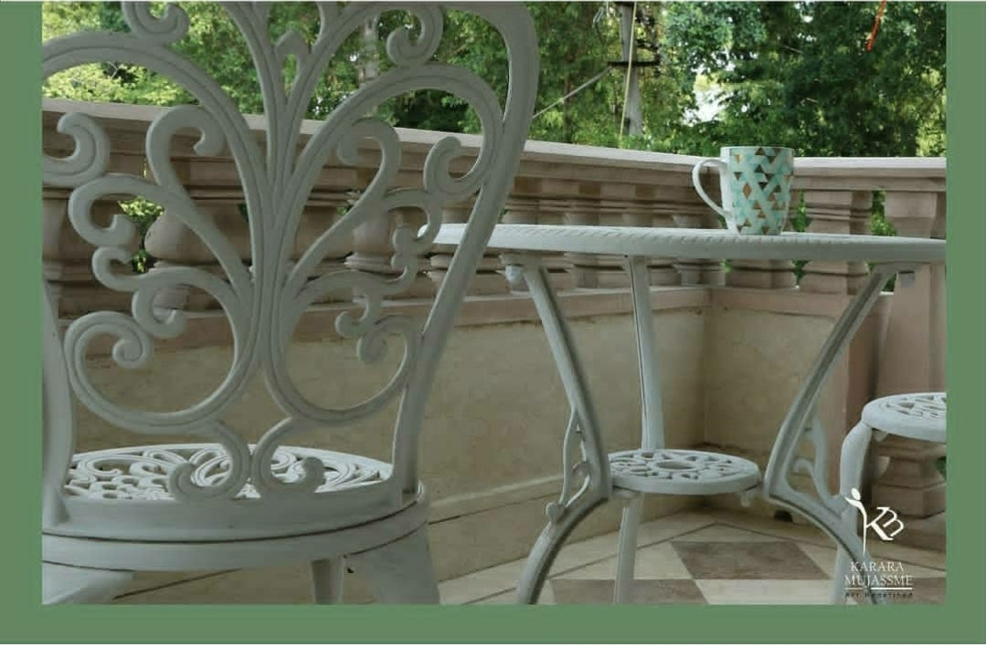 Outdoor set in Cast Iron