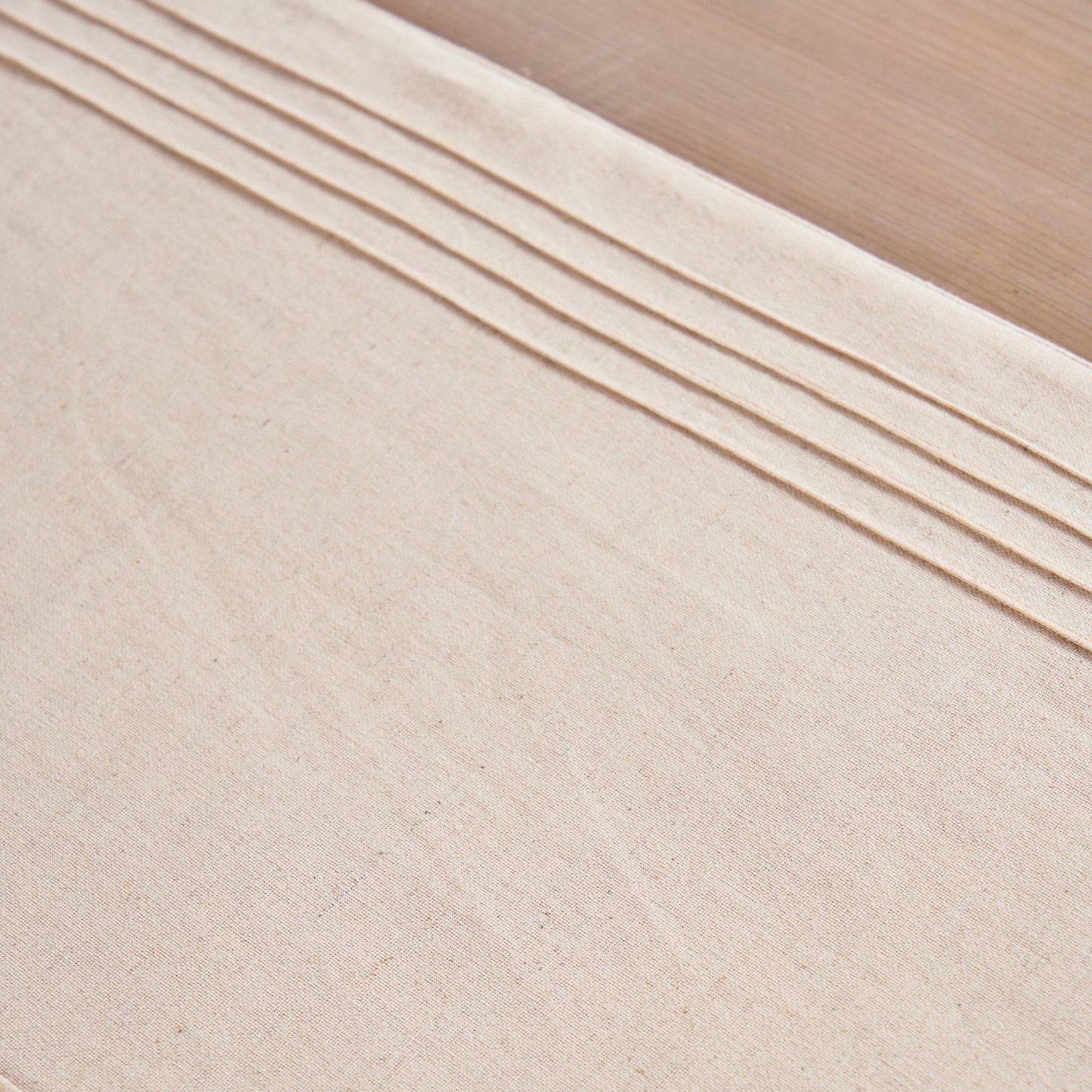 Amour Beige Linen-Cotton Table Runner with Pintuck Border
