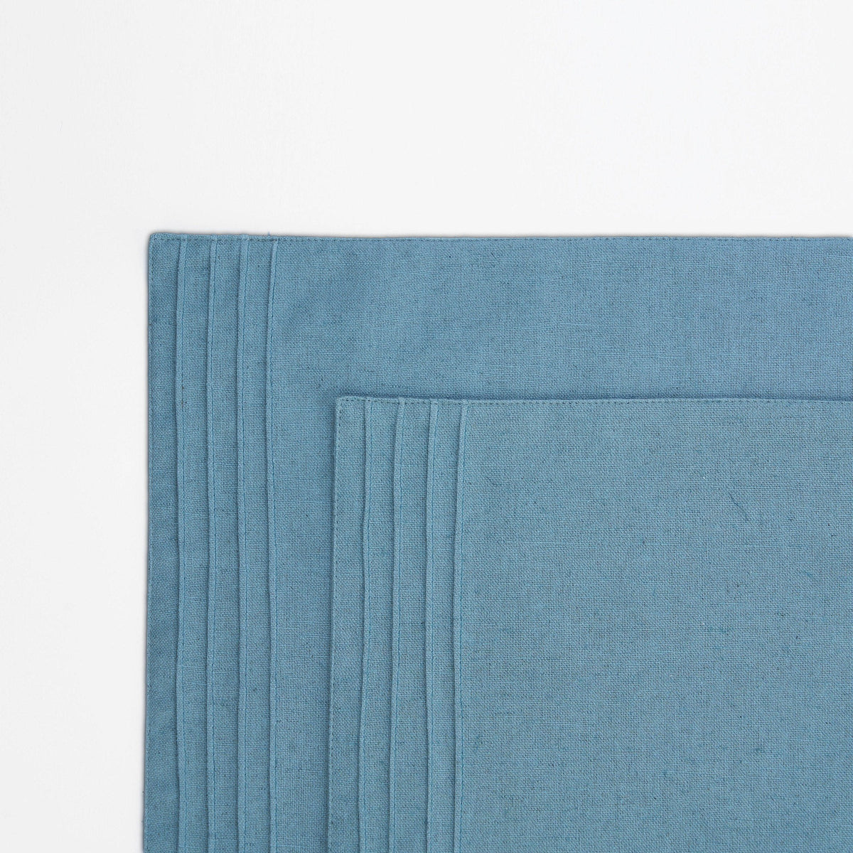 Amour Solid Duck Egg Linen Placemat | Pintuck Border | 13 × 19 inches | Sets of 2, 4 & 6