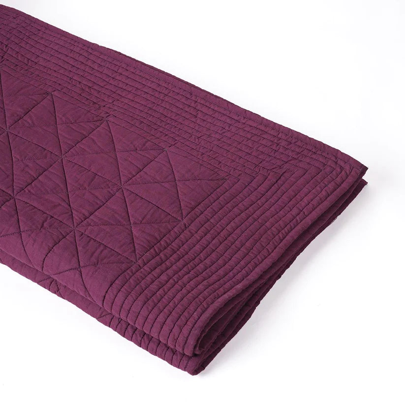 Plum colour machine quilted Throw blanket, 100% cotton, 50X60 inches