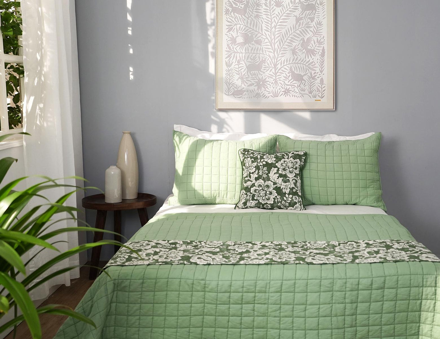 SAGE GREEN cotton Quilt with 2 coordinated pillow cases, Sizes available
