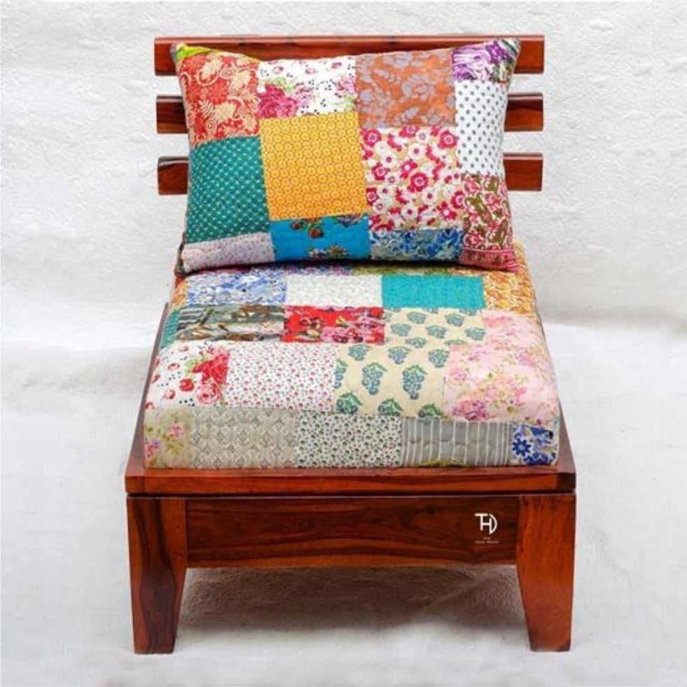 Apropos Sofa front view