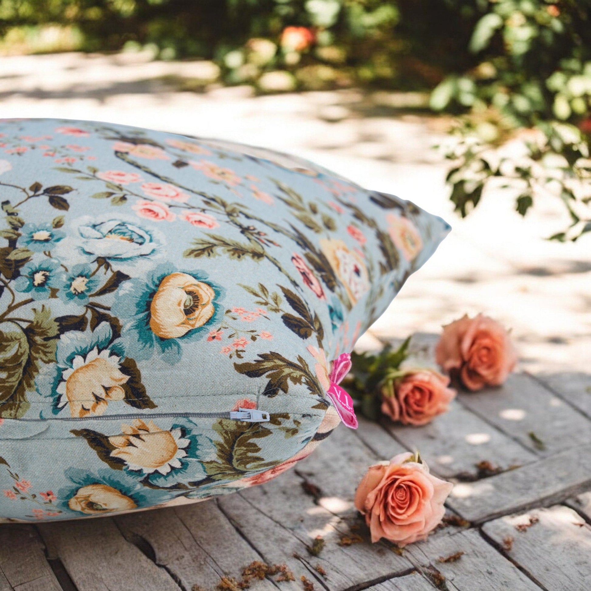 AMOUR Duck Egg Linen Pillow Cover Vintage Rose Print Reversible
