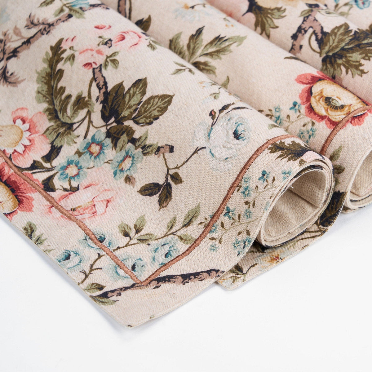 Amour Beige Linen Placemat | Vintage Rose Print & Embroidered Border | 13 × 19 inches | Sets of 2, 4 & 6