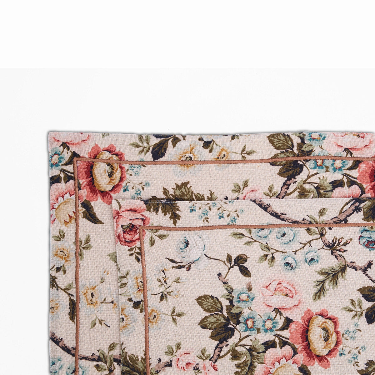 Amour Beige Linen Placemat | Vintage Rose Print & Embroidered Border | 13 × 19 inches | Sets of 2, 4 & 6
