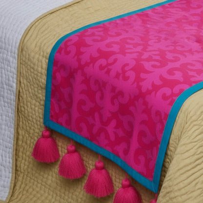 SHYRDAK - Hot Pink printed cotton Bed runner set - King / Queen / Twin Size