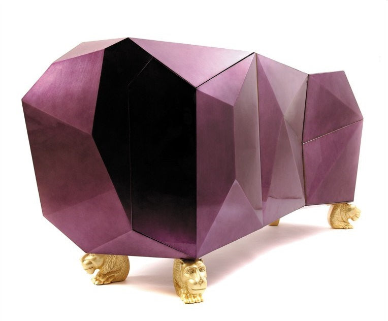 Luxury Diamond Cut Sideboard: Sculpted Doors, High-Gloss Finish, Customizable Colors