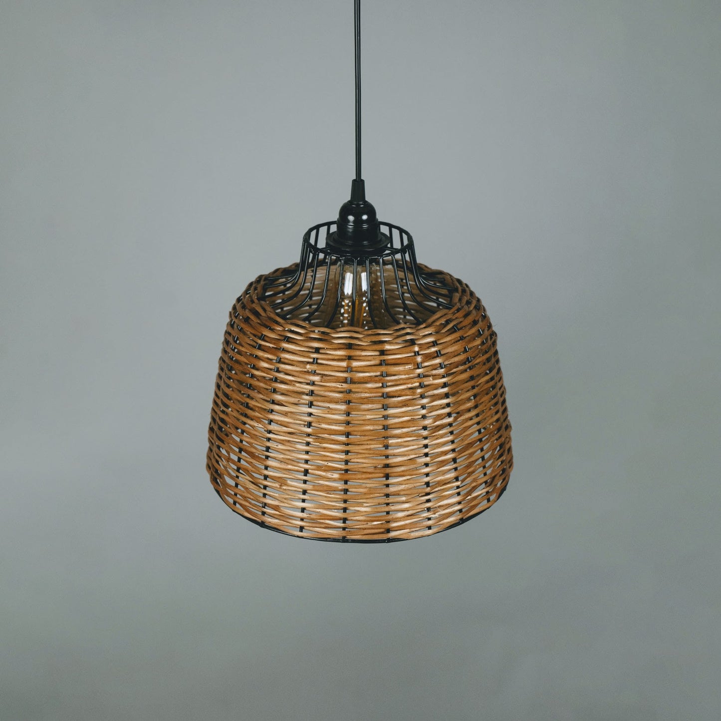 Cedar Pendant Lamp Noble