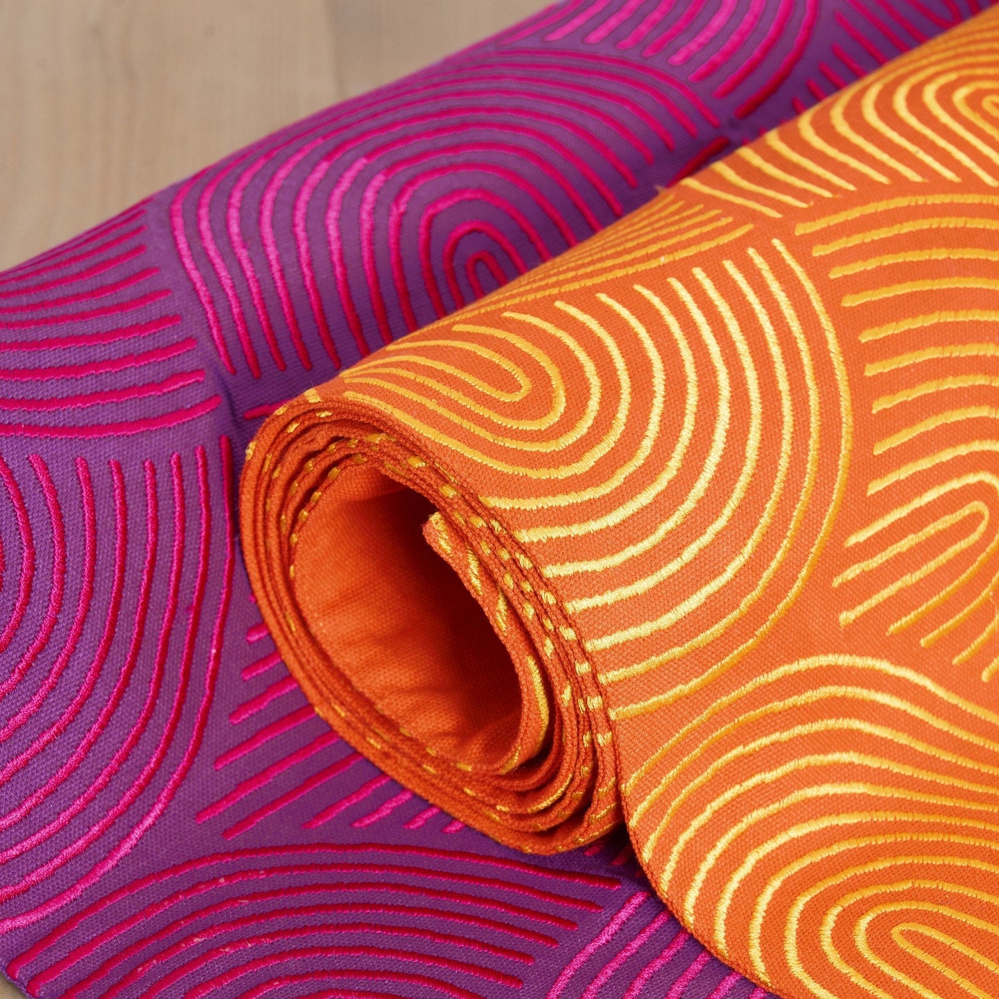 KASHIDAKAARI Tangerine Embroidered Cotton Table Runner Modern Retro