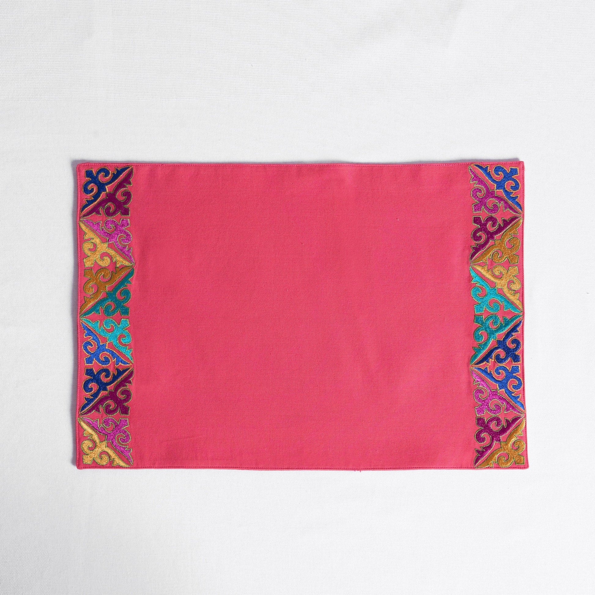 Coral Red Hand‑Embroidered Cotton Placemat Set – Geometric Shyrdak Design