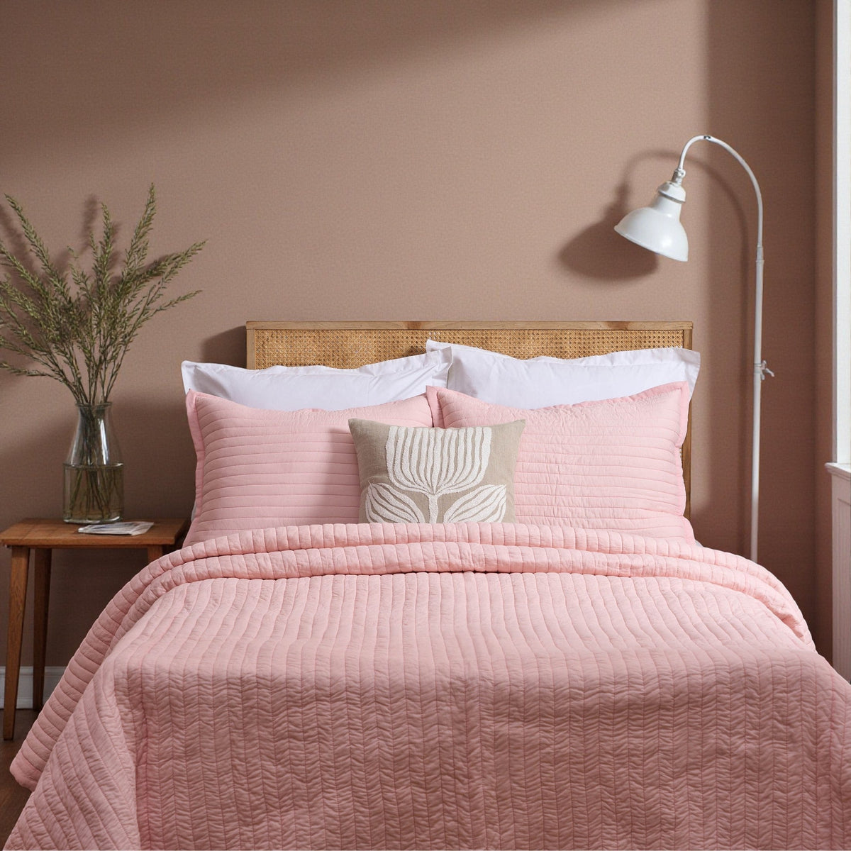 Salmon Pink Kantha Quilt Bed Set | Stripe Quilting with Border | 100% Cotton | Handmade