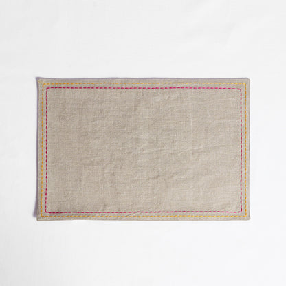 FOLK - Embroidered Linen Placemat Set