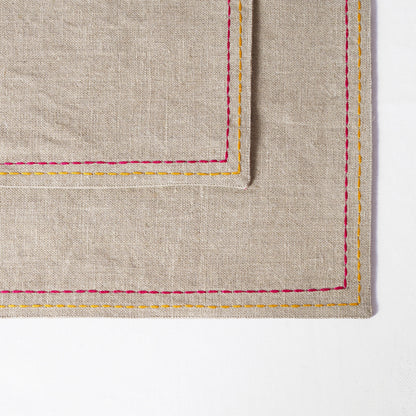 FOLK - Embroidered Linen Placemat Set