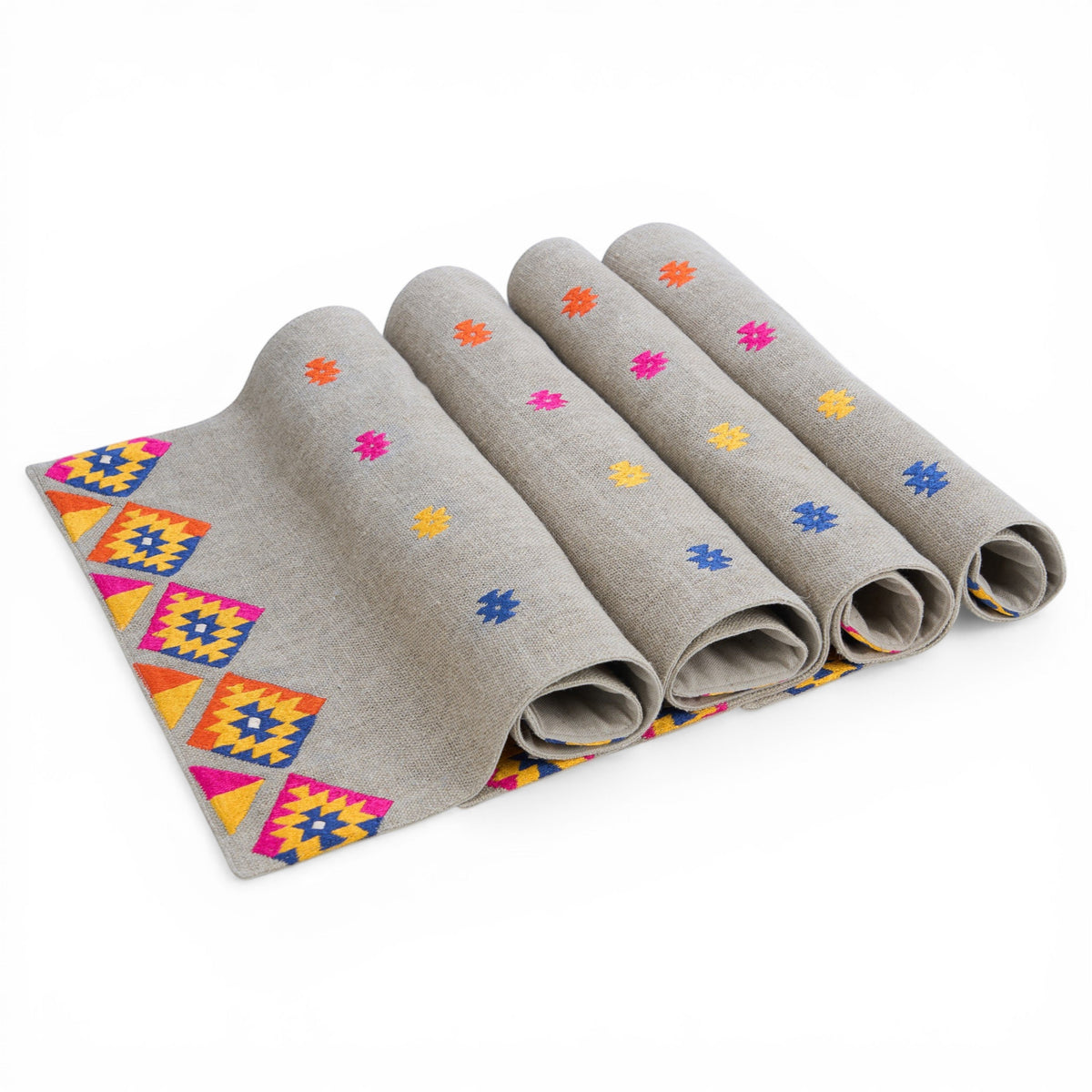 FOLK - Embroidered Linen Kilim Patterned Table Mat Sets